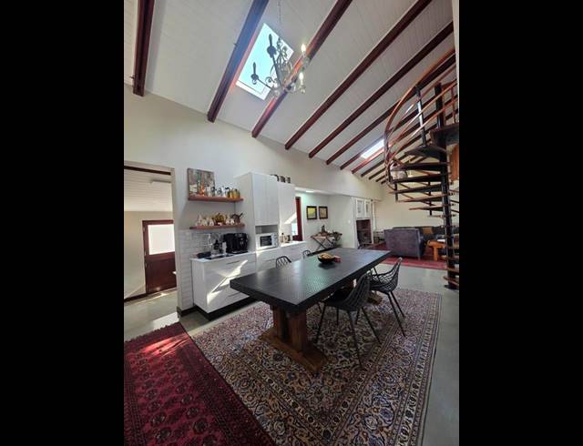 3 BEDROOM COMPLEX FOR SALE IN LYNNWOOD